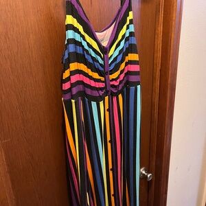 Beautiful rainbow striped dress from Torrid, size 4. Great for the warm weather.